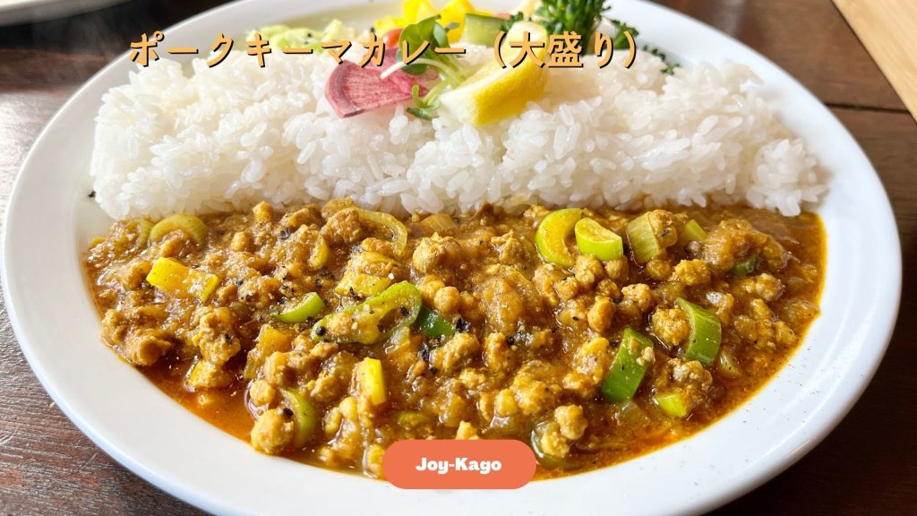 カレー専門店「カレーと金継ぎリトルバード」のメニュー